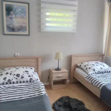 Leda Apartman